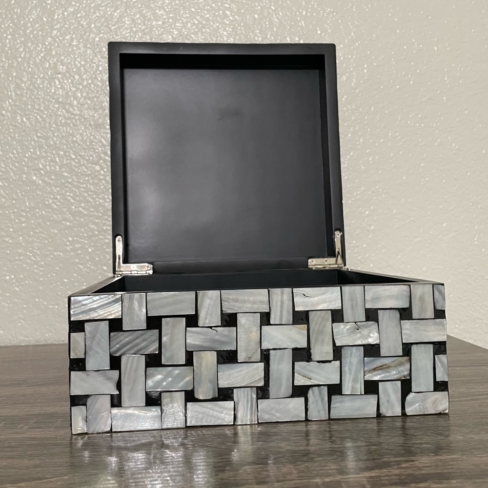 Grey-ish Blue Shell Inlay Box - Picture 5 of 5